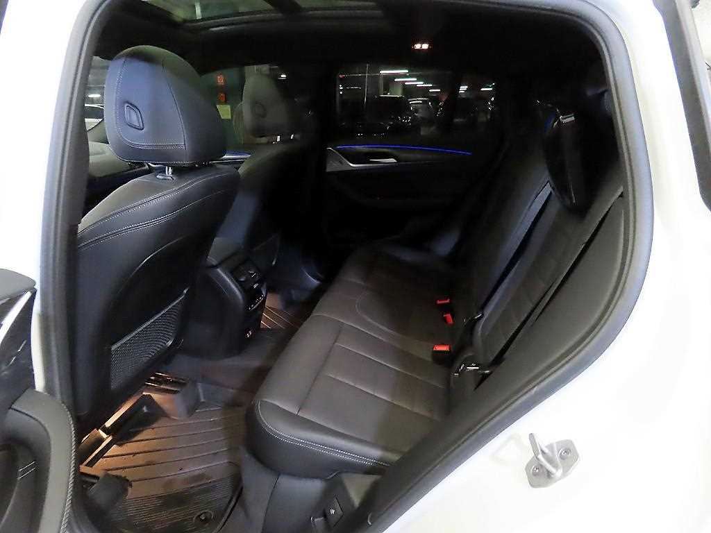 BMW X4 - Vista 7
