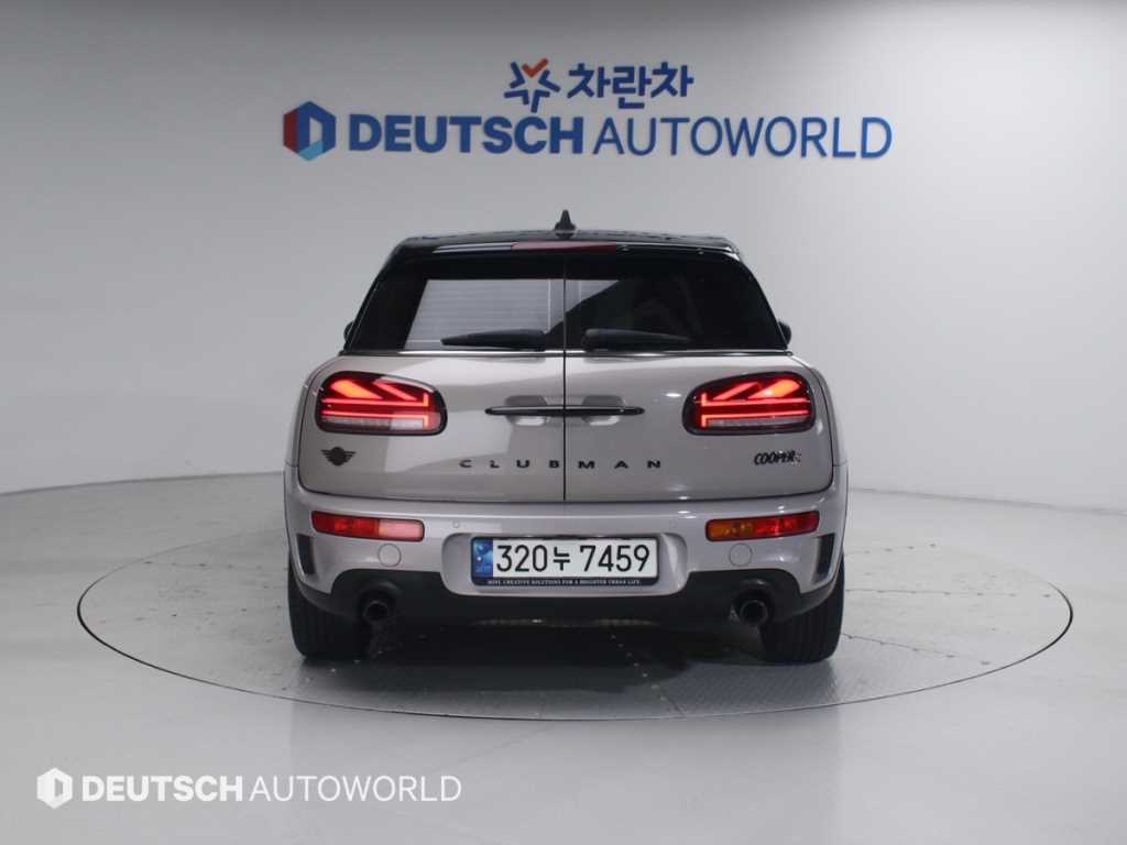 Mini Clubman - Vista 3