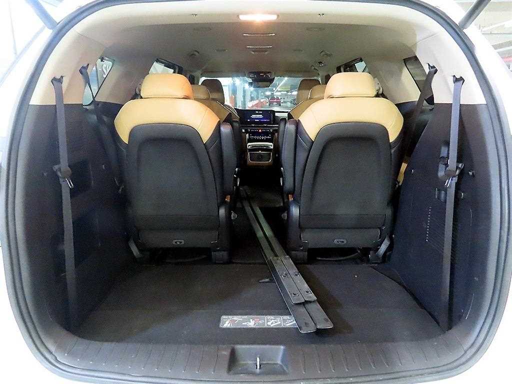 KIA Carnival 2023 Blanco - Importación desde Corea - HF Imports Iquique - Foto 17