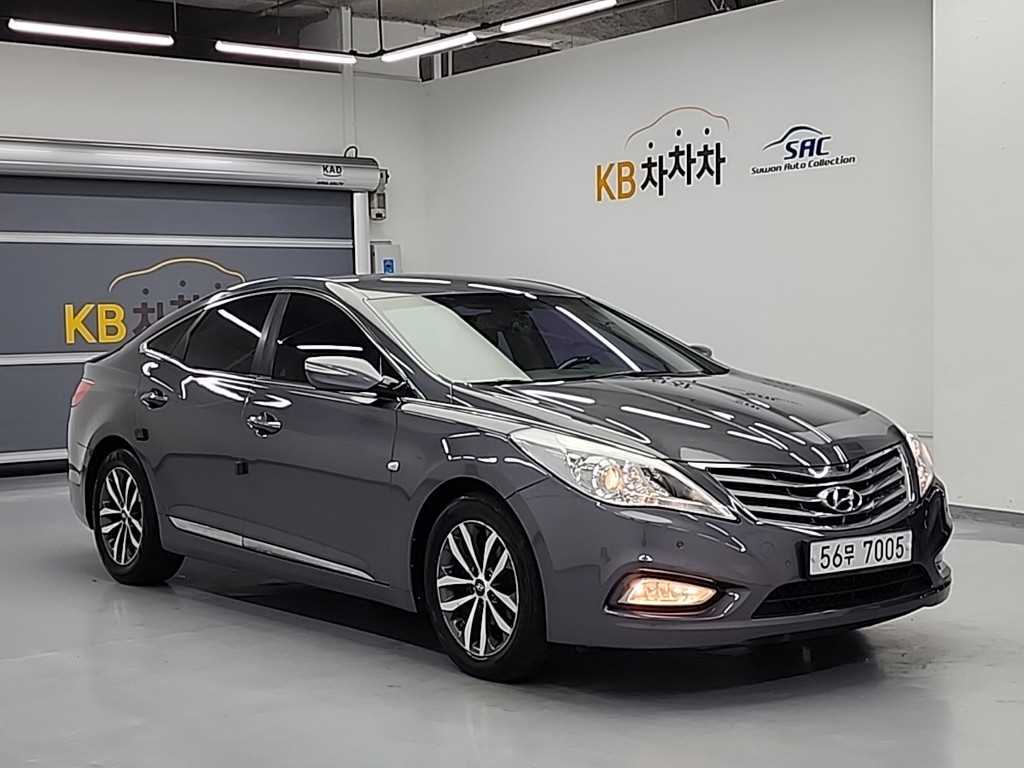 HYUNDAI Grandeur - Vista 4