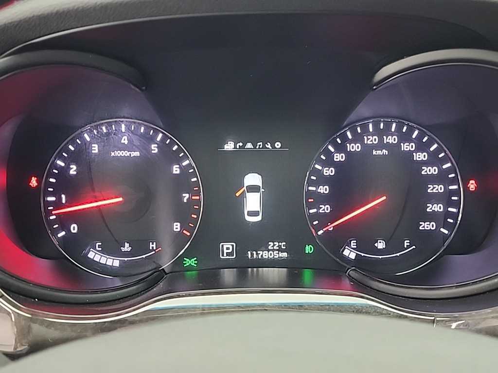KIA K9 - Vista 6