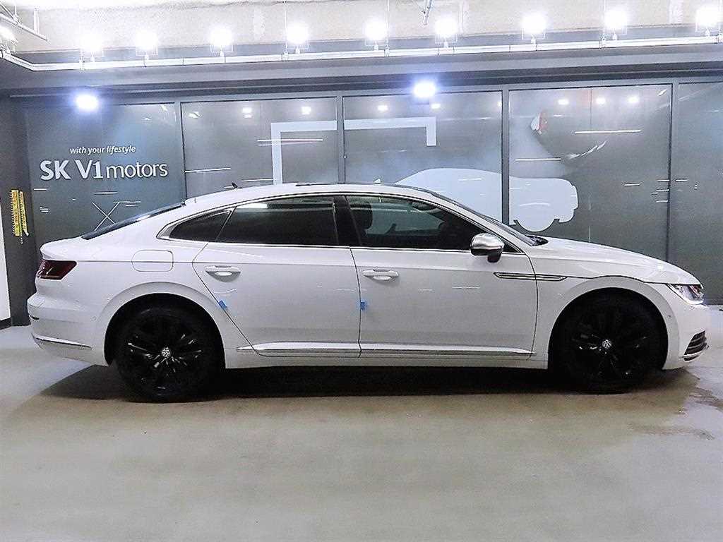 Volkswagen Arteon - Vista 3