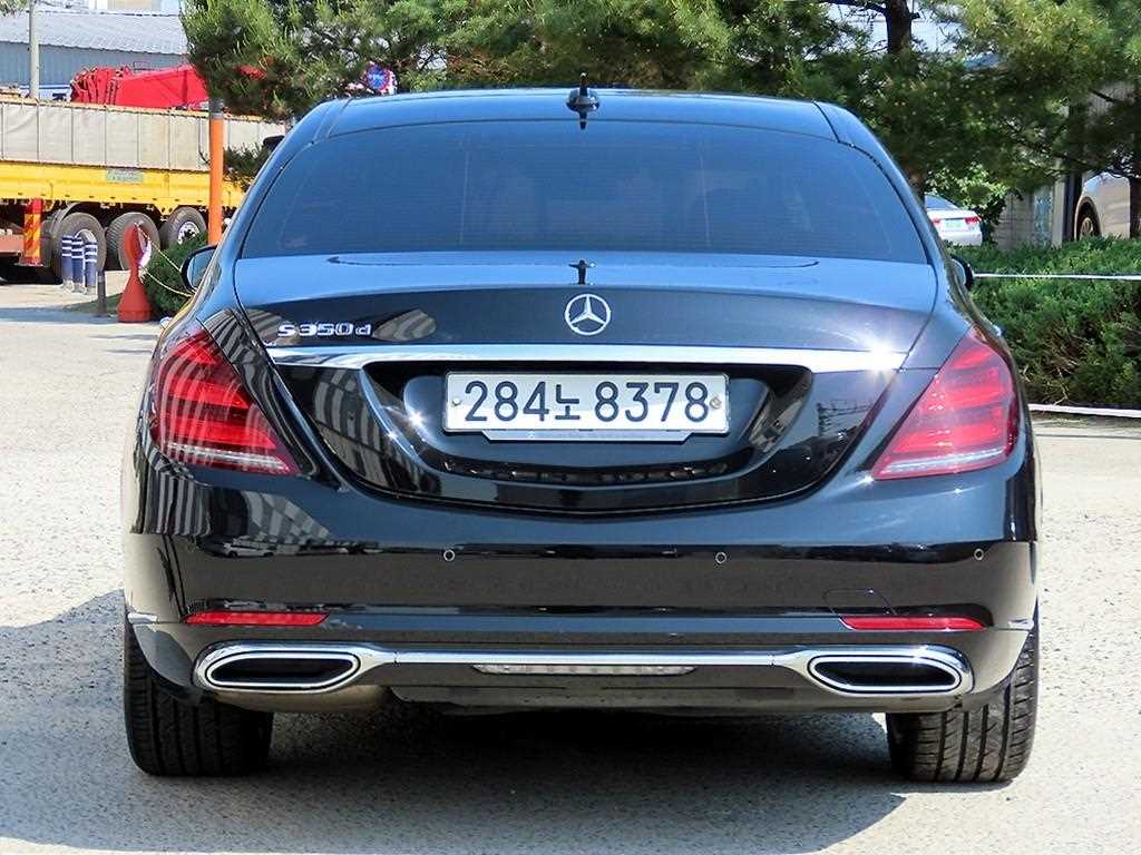 Mercedes Benz S Class - Vista 4