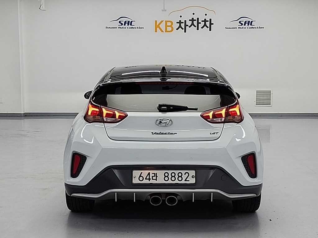 HYUNDAI Veloster - Vista 3