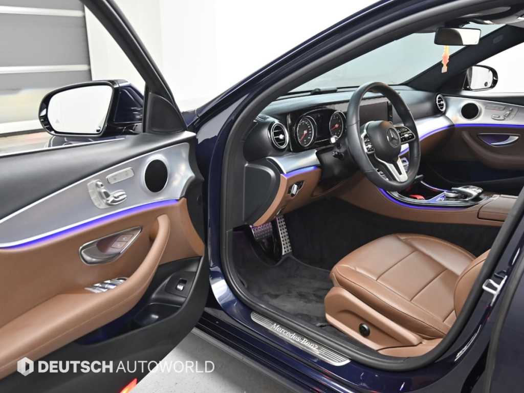 Mercedes Benz E class - Vista 11