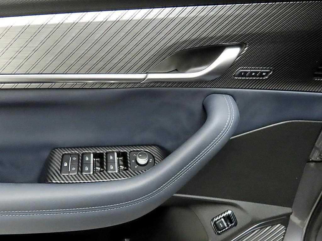SAMSUNG Grand Koleos - Vista 11