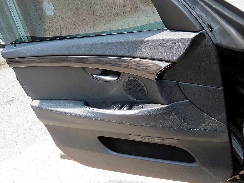 BMW Gran Turismo - Vista 12