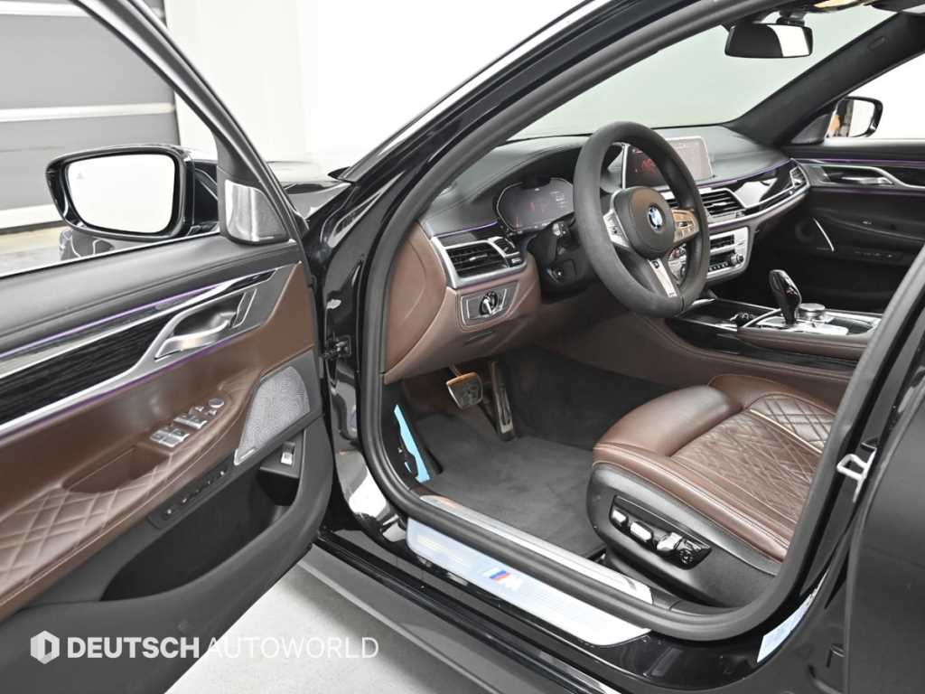 BMW 7 Series - Vista 11