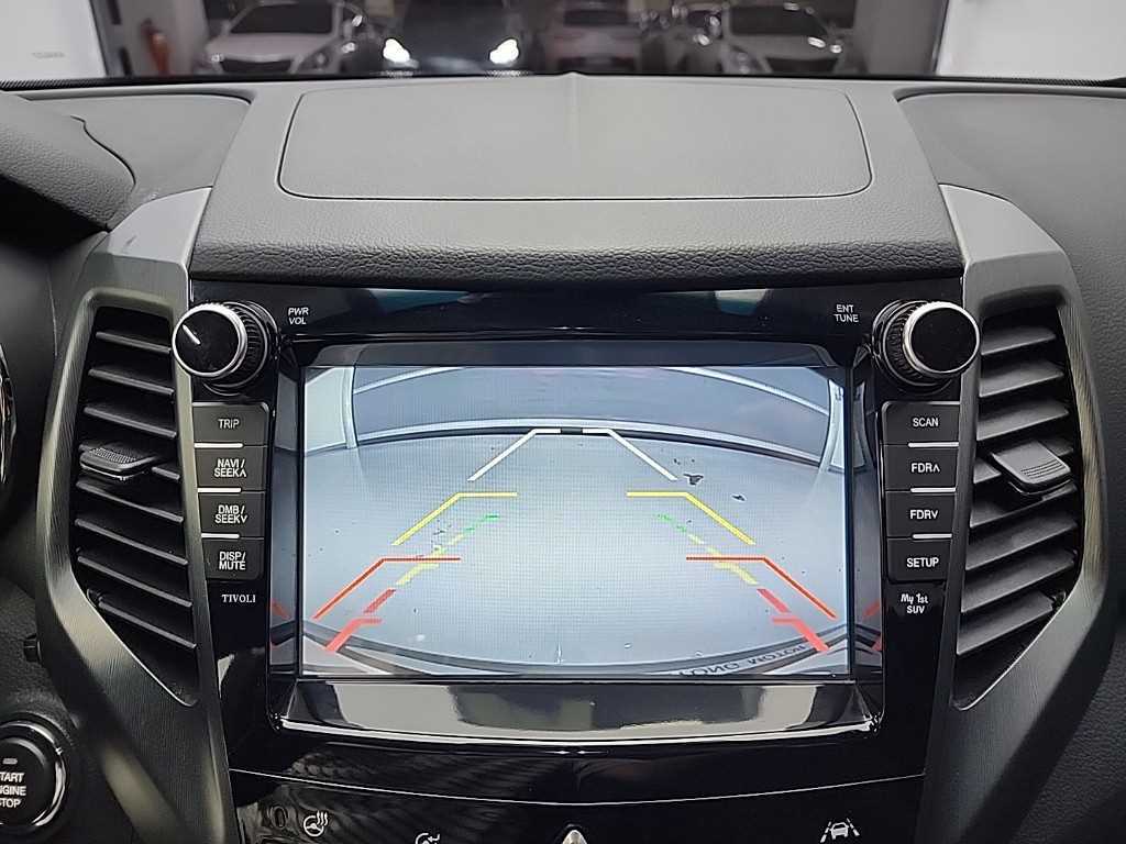 Ssangyong Tivoli 2018 Gris - Importación desde Corea - HF Imports Iquique - Foto 14