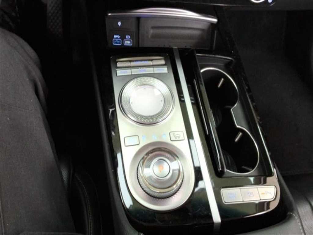 Genesis G80 - Vista 8
