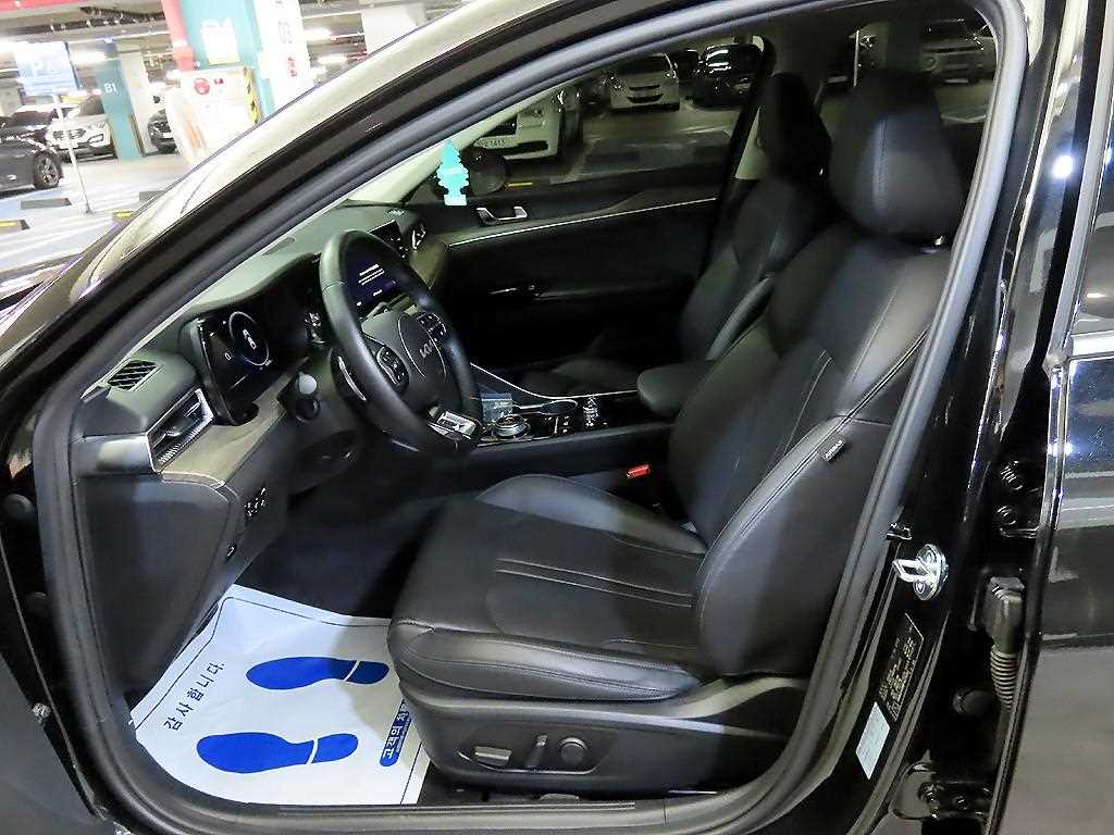 KIA K5 - Vista 6