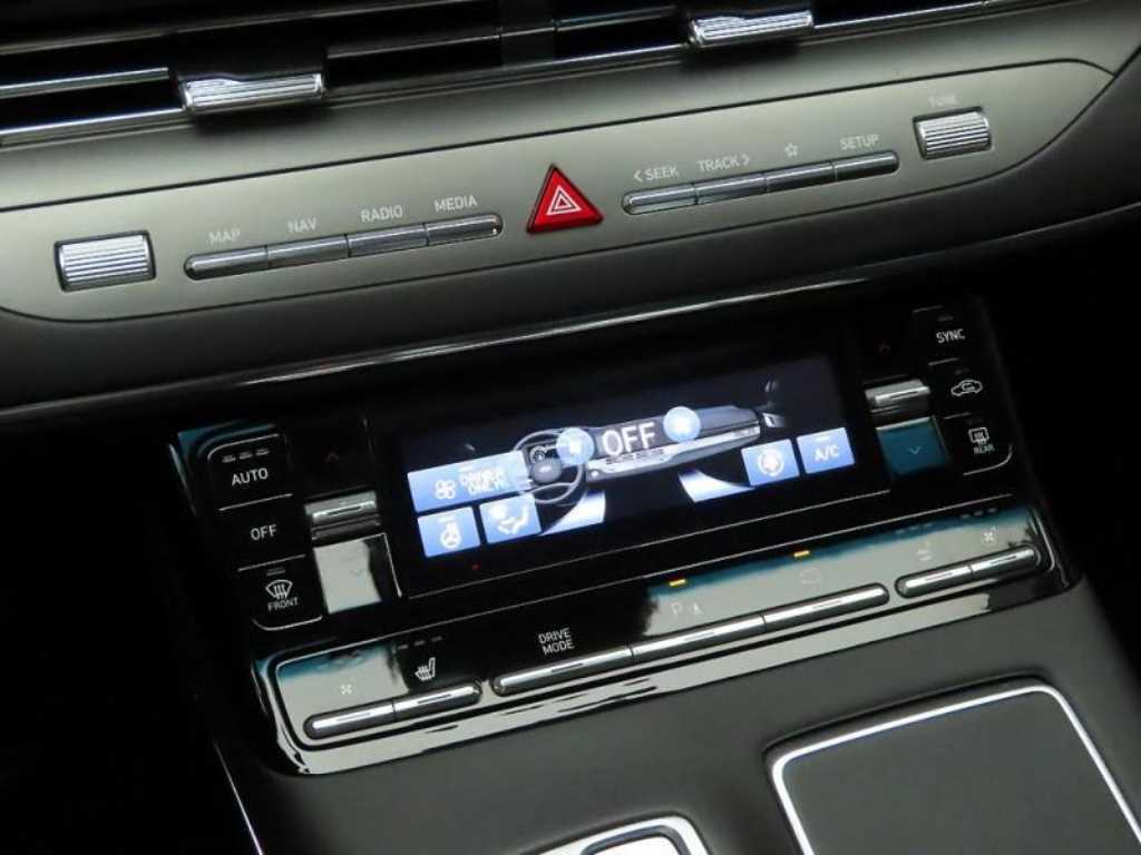 HYUNDAI Grandeur - Vista 9