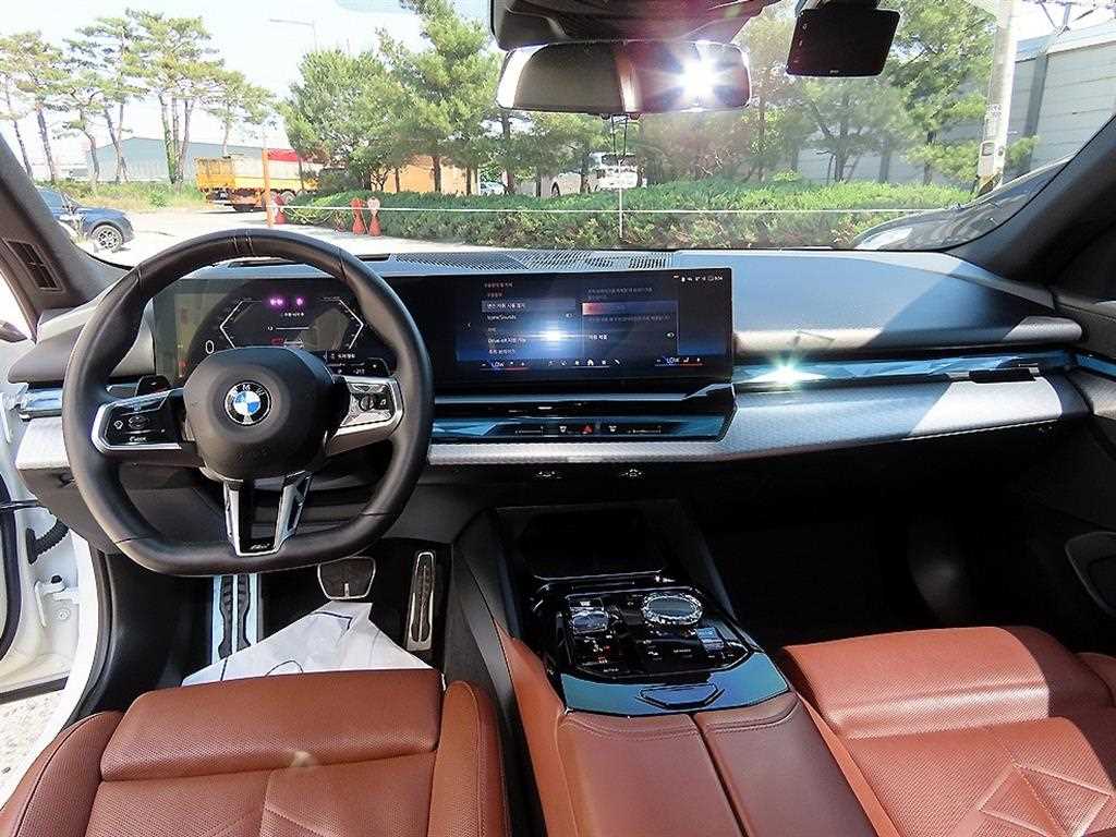 BMW 5 Series - Vista 7