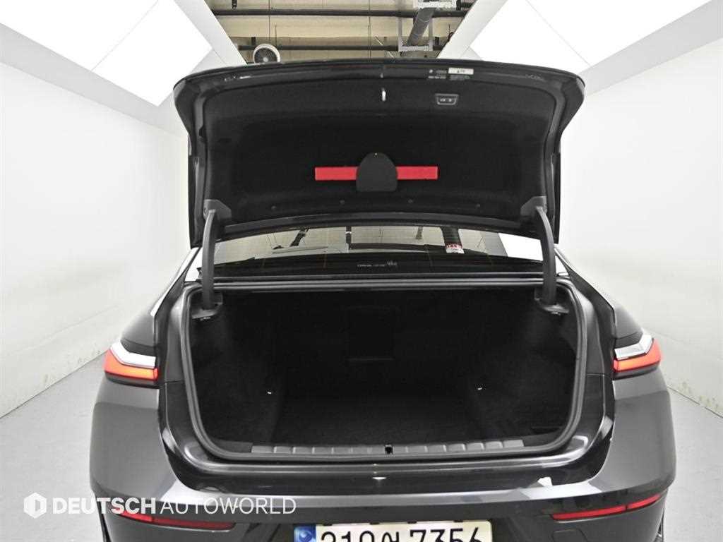 BMW 7 Series 2023 Gris - Importación desde Corea - HF Imports Iquique - Foto 19