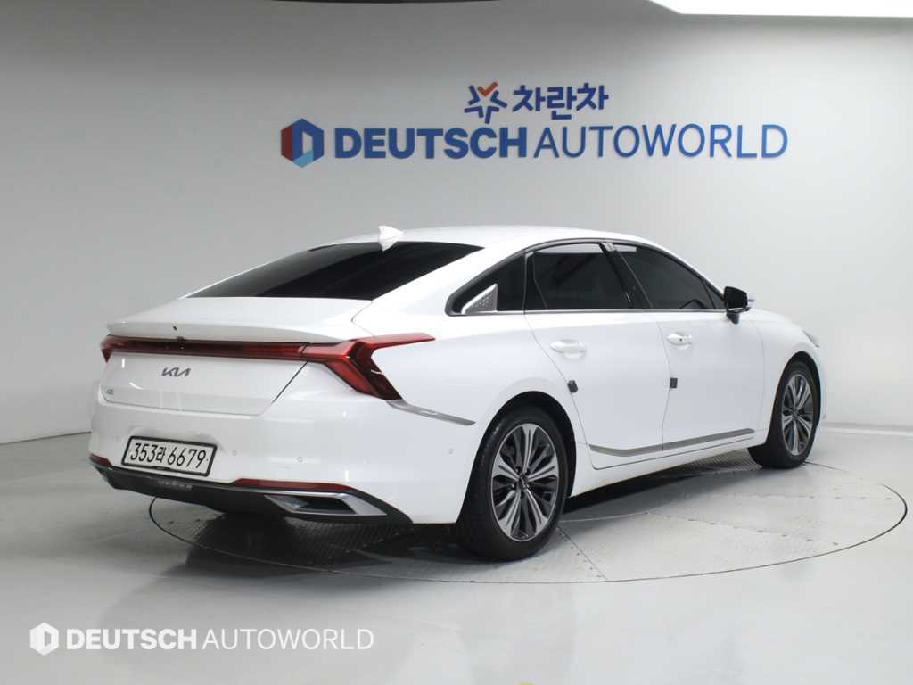 KIA K8 - Vista 2