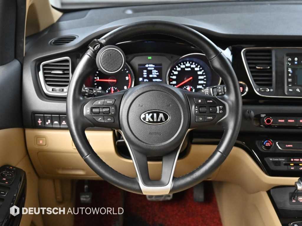 KIA Carnival 2019 Negro - Importación desde Corea - HF Imports Iquique - Foto 13