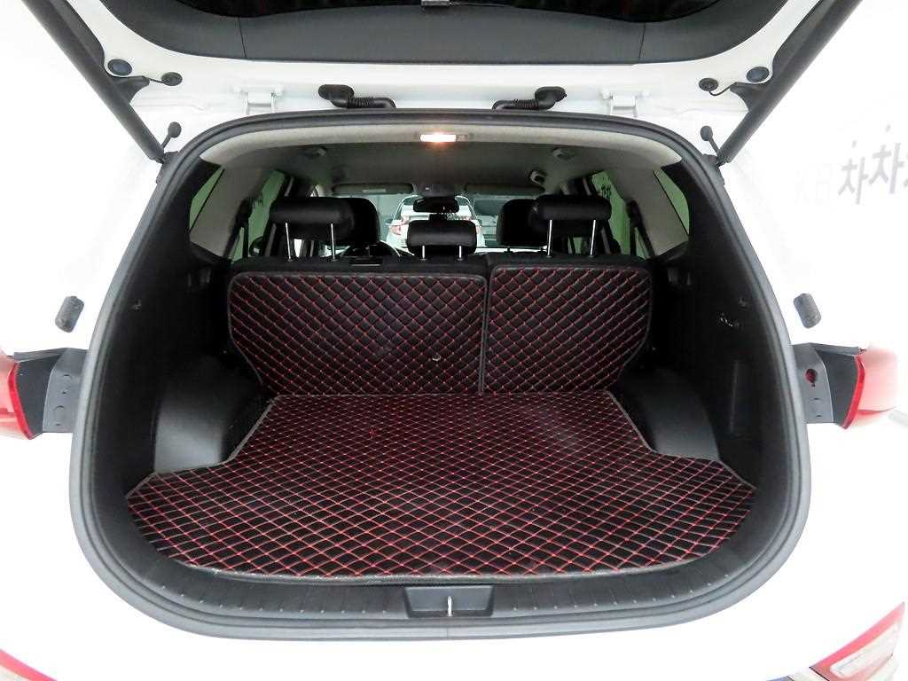 HYUNDAI Santa Fe - Vista 5