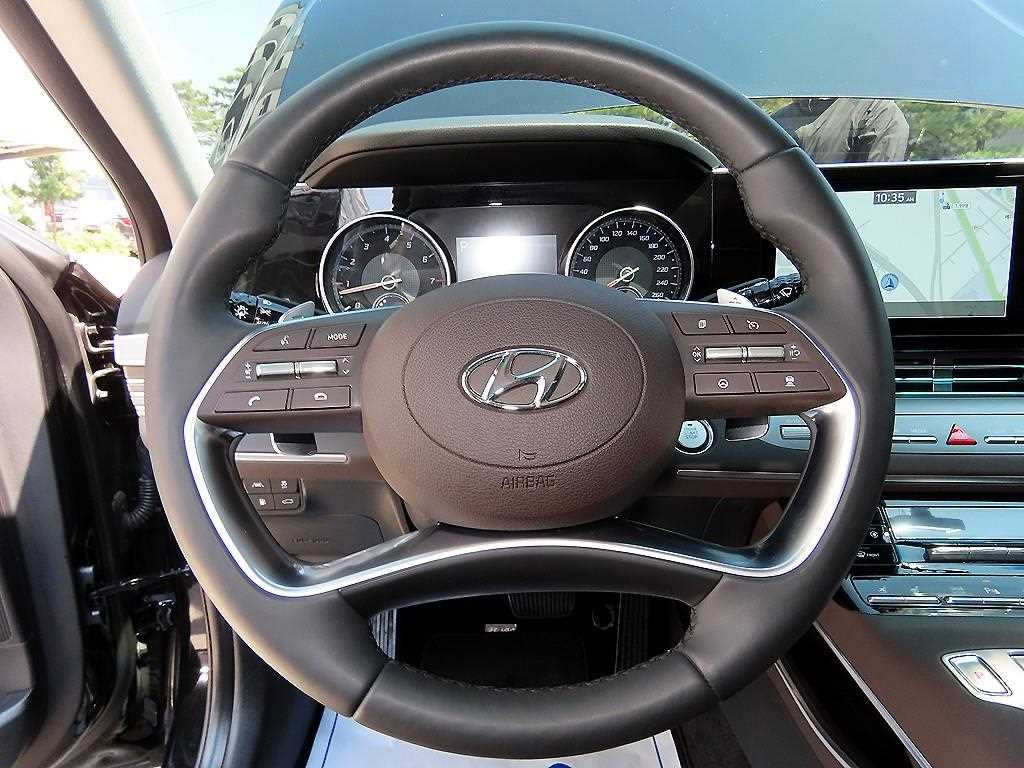 HYUNDAI Grandeur - Vista 8