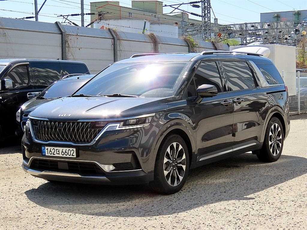 KIA Carnival - Vista 2
