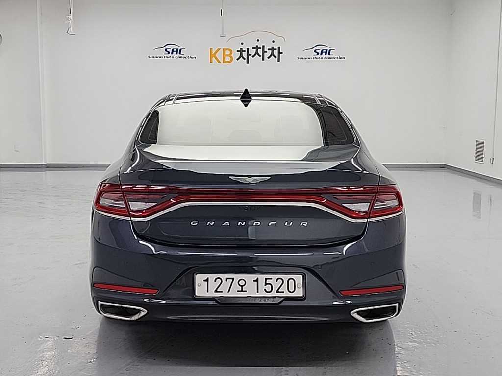 HYUNDAI Grandeur - Vista 3