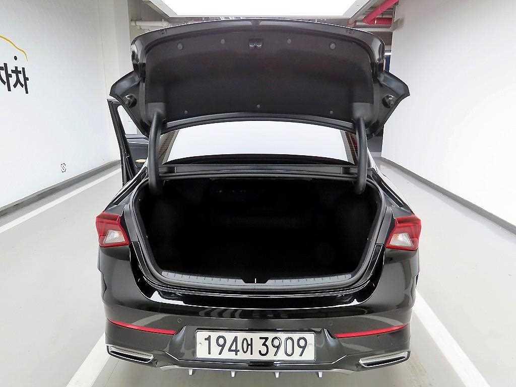 KIA K5 - Vista 5