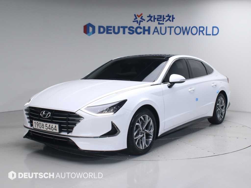HYUNDAI Sonata 2023 Blanco - Importación desde Corea - HF Imports Iquique - Foto 1