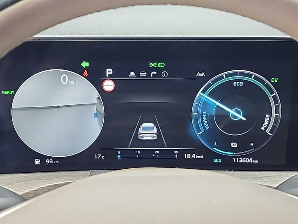 KIA K8 - Vista 6
