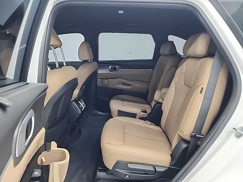 KIA Sorento - Vista 12