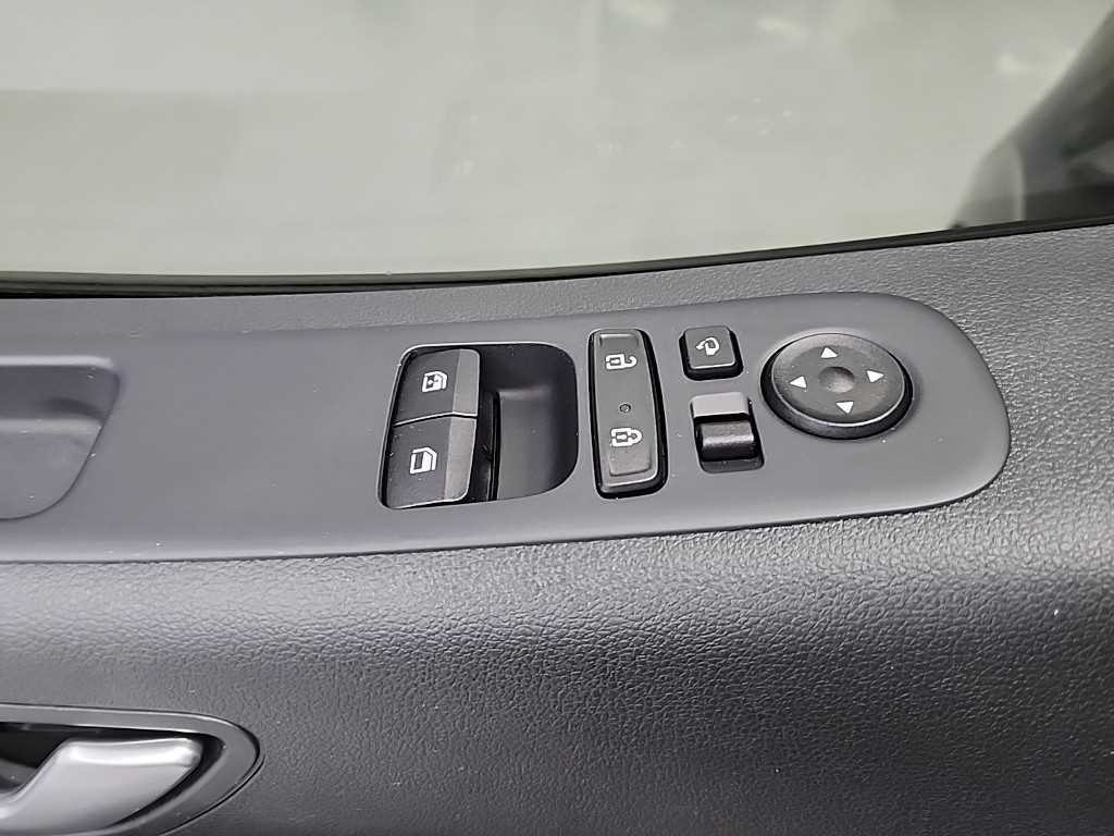 HYUNDAI Staria 2023 Gris - Importación desde Corea - HF Imports Iquique - Foto 15