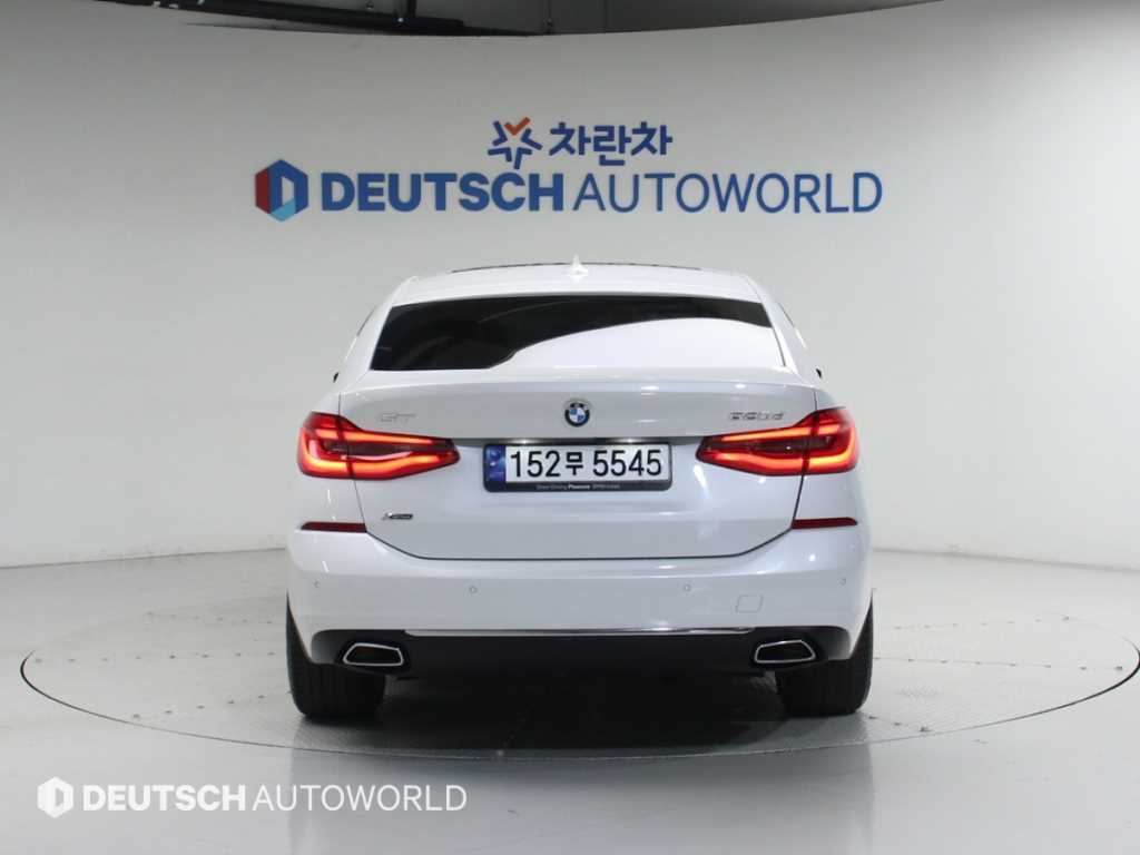 BMW Gran Turismo - Vista 3