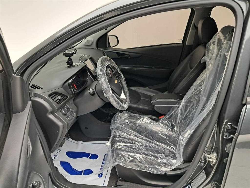 Chevrolet Spark - Vista 11