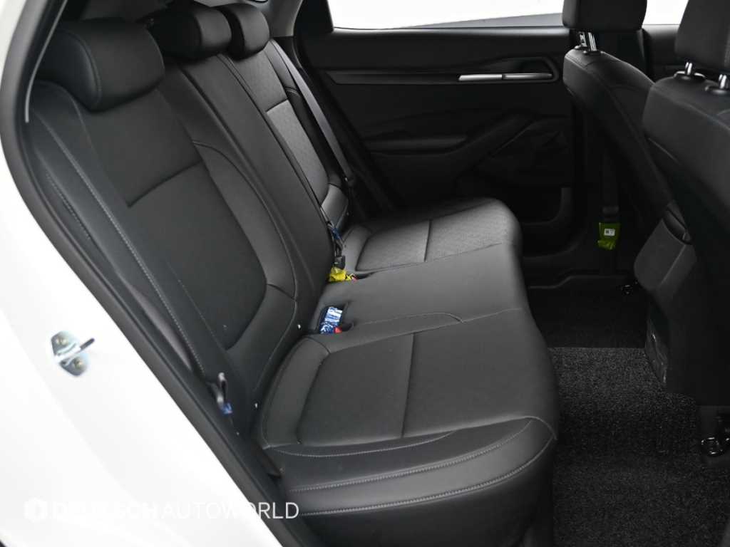 KIA Seltos - Vista 12
