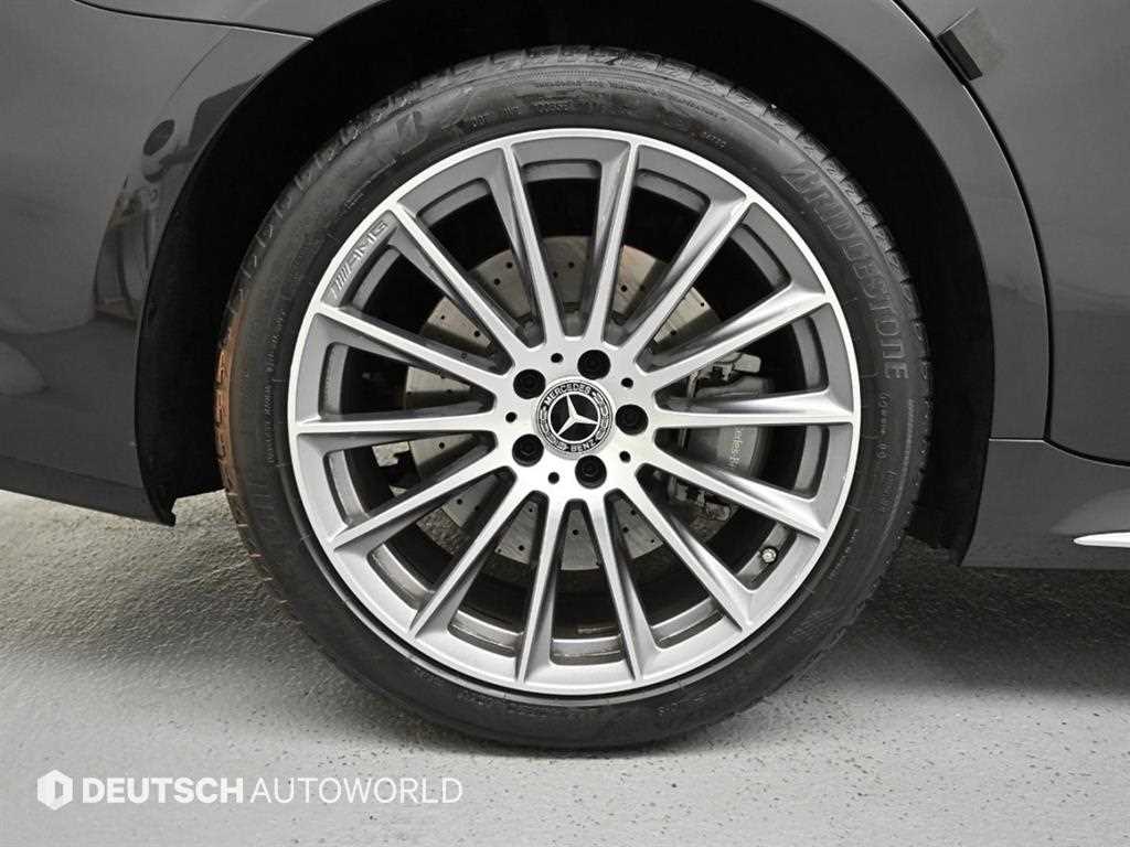 Mercedes Benz S Class - Vista 5