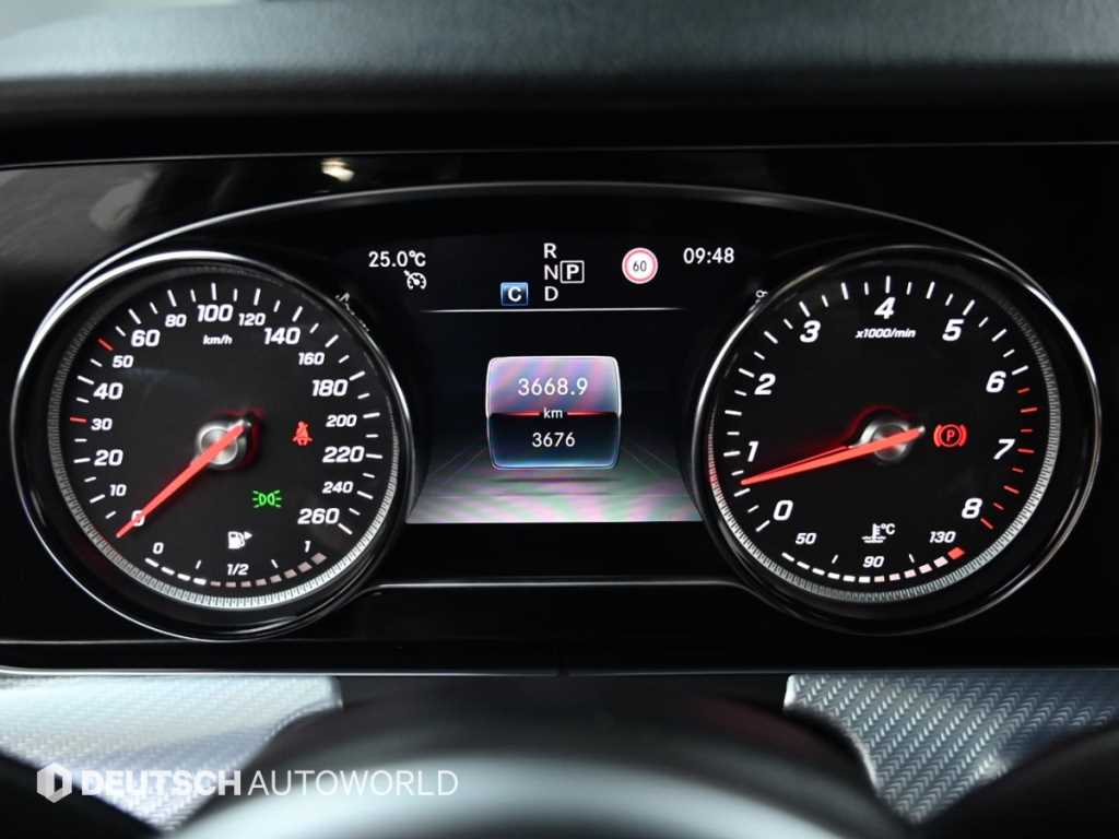Mercedes Benz E class - Vista 8