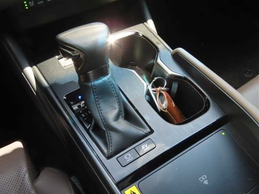 Lexus ES - Vista 6