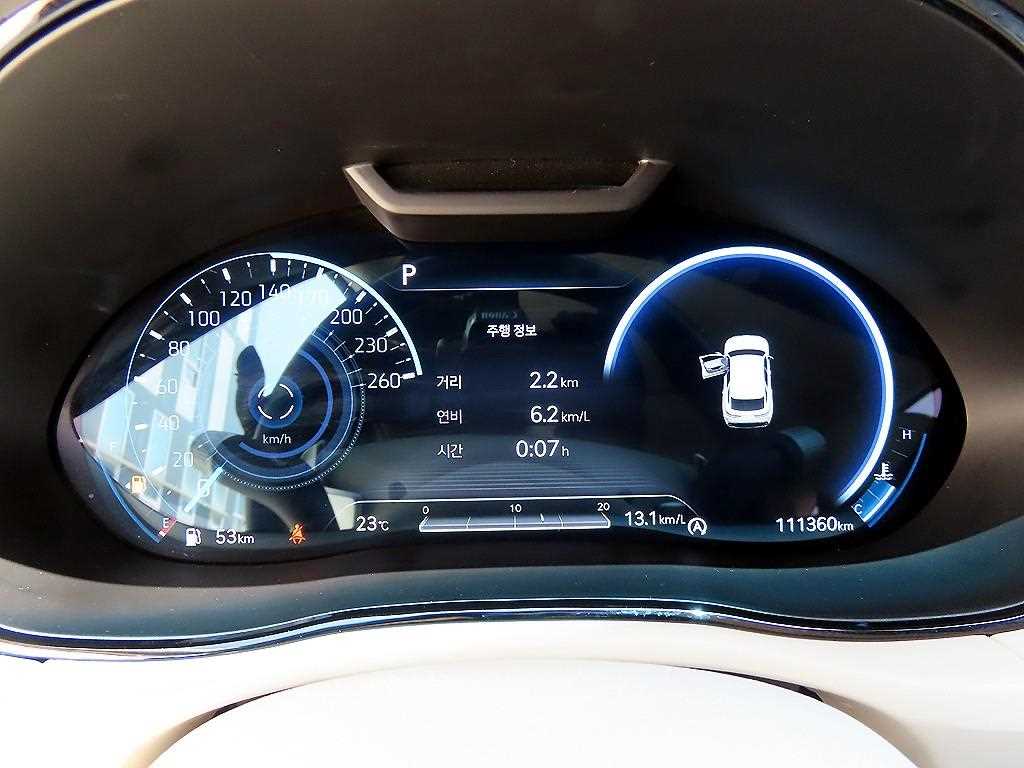 Genesis GV70 - Vista 9