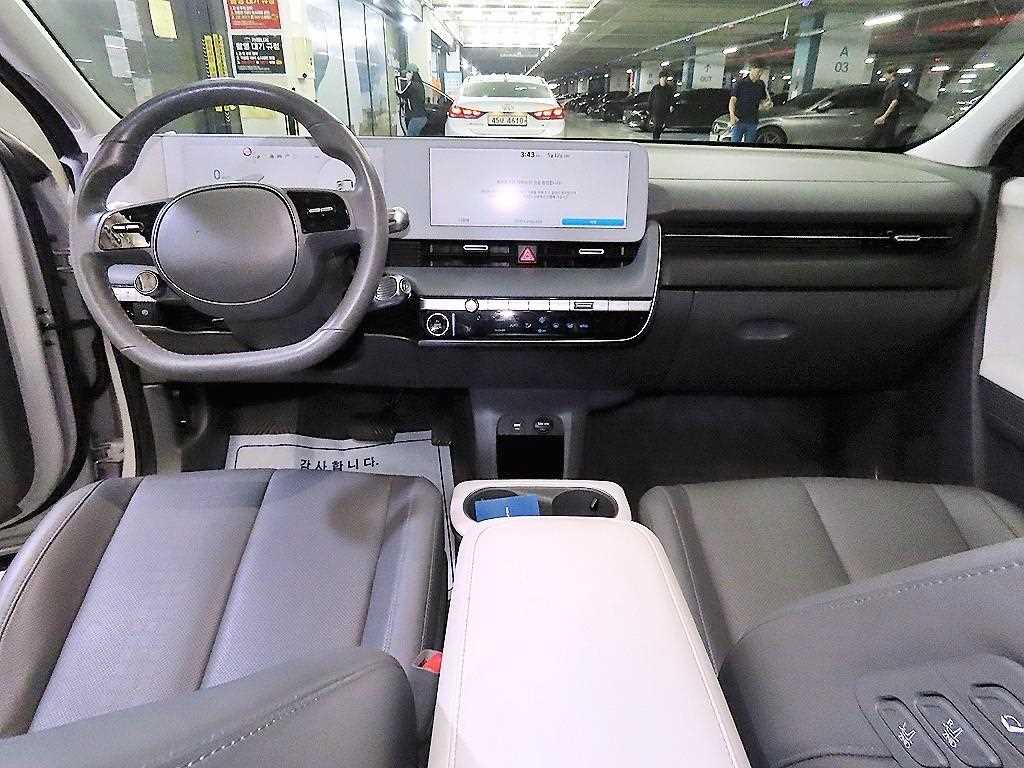 HYUNDAI Ioniq 5 - Vista 10