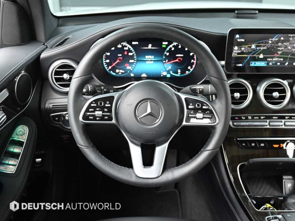 Mercedes Benz GLC Class 2020 Blanco - Importación desde Corea - HF Imports Iquique - Foto 13