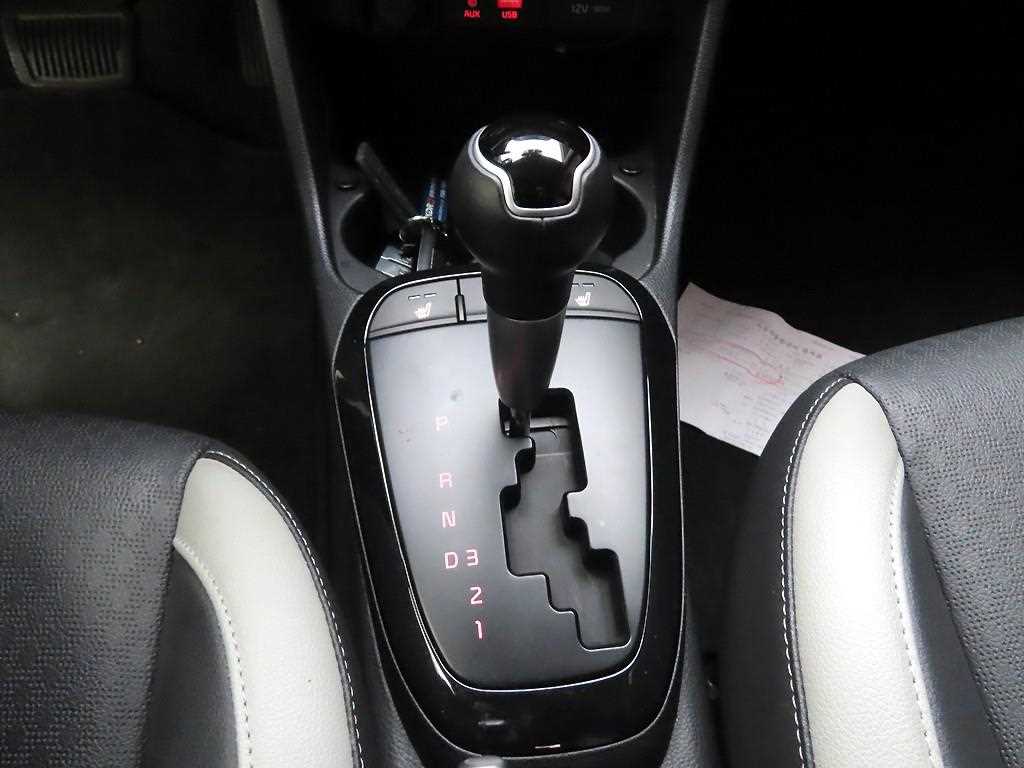 KIA Morning - Vista 11