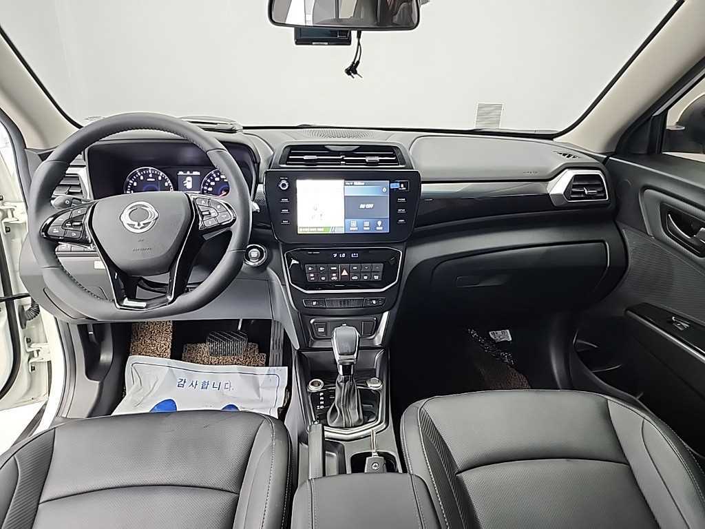 Ssangyong Tivoli - Vista 7