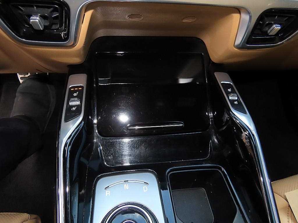 KIA Sorento - Vista 12