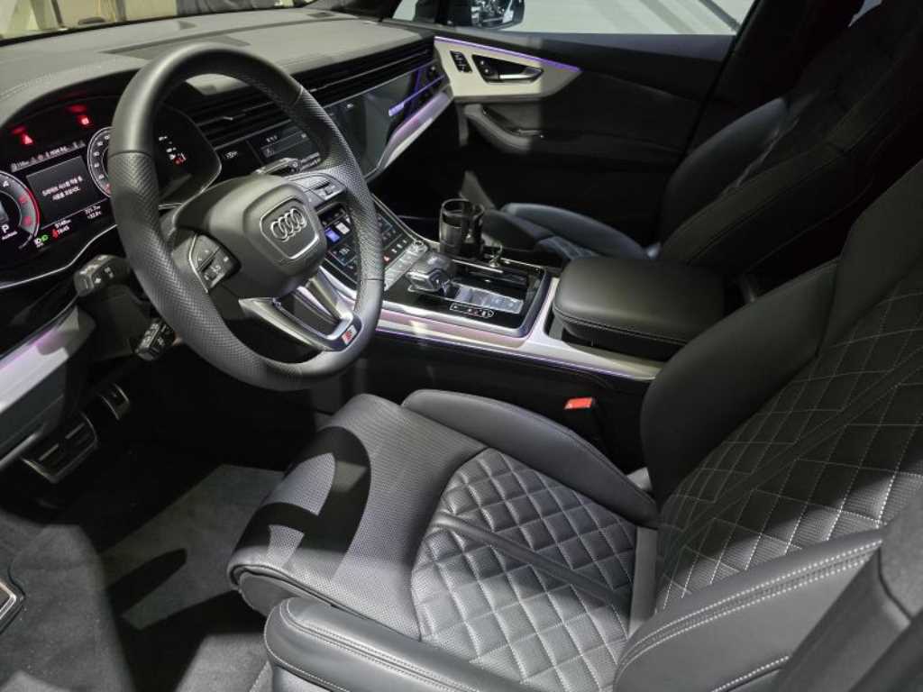 Audi Q7 - Vista 7