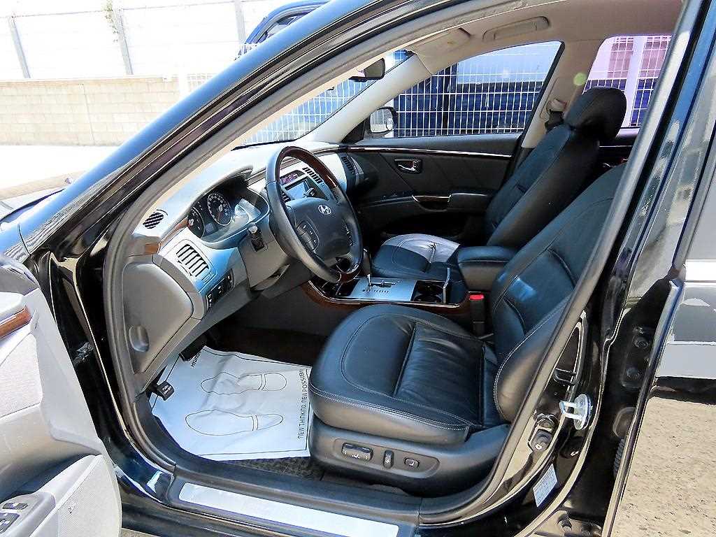 HYUNDAI Grandeur - Vista 5