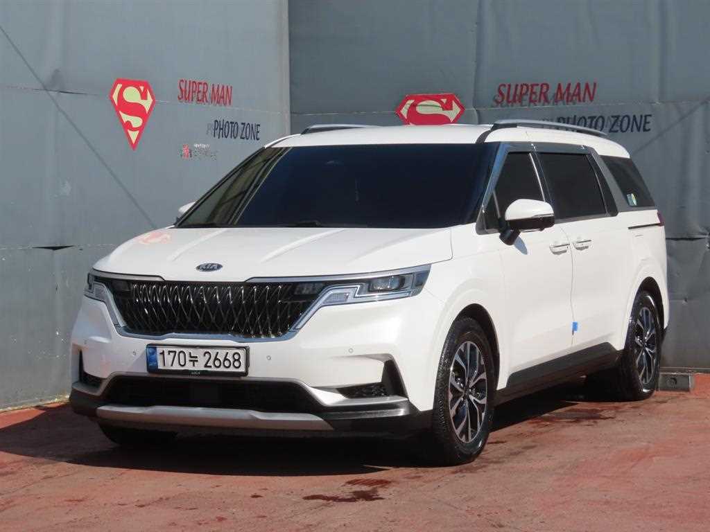 KIA Carnival 2021 Blanco - Importación desde Corea - HF Imports Iquique - Foto 1