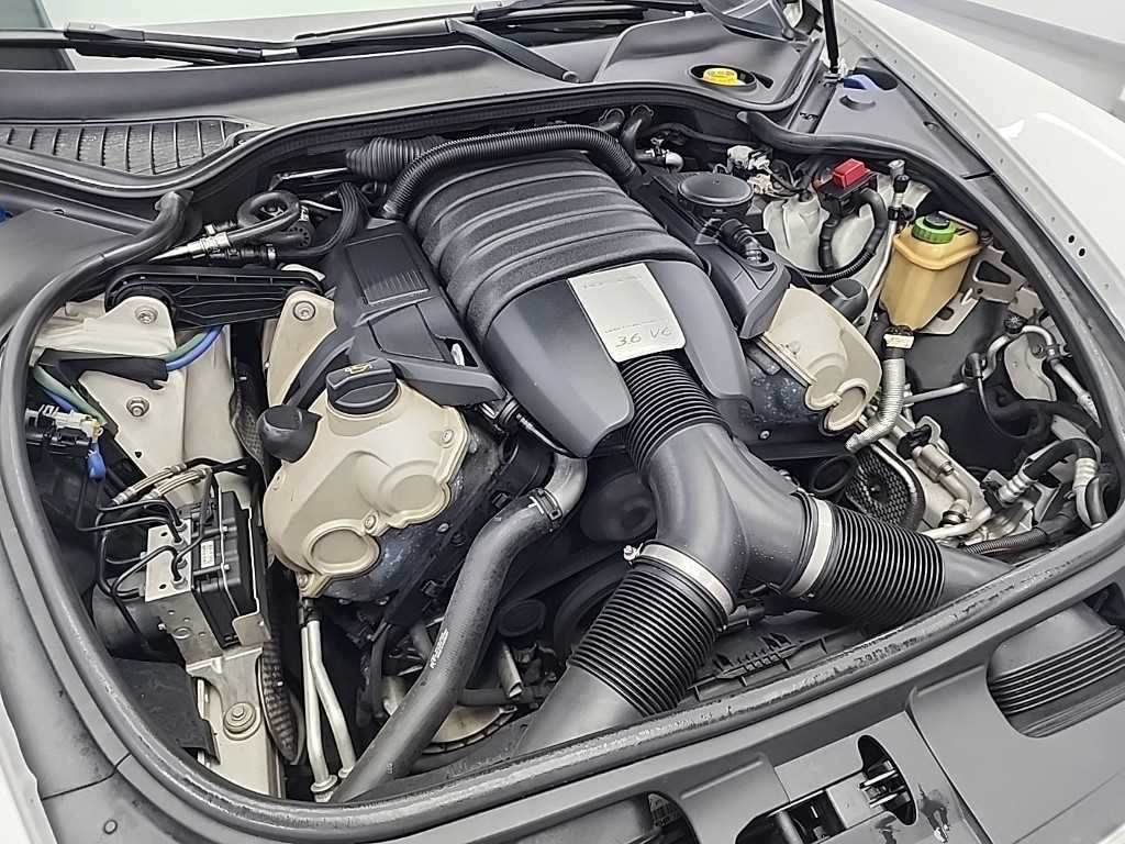 Porsche Panamera - Vista 5