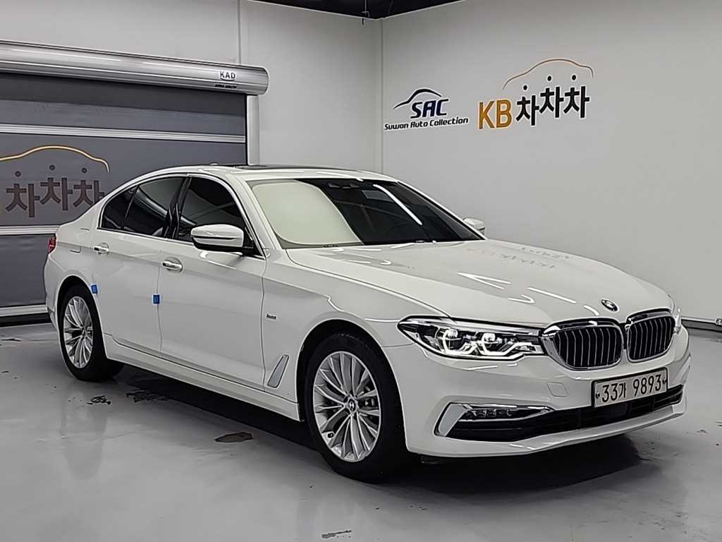 BMW 5 Series - Vista 4