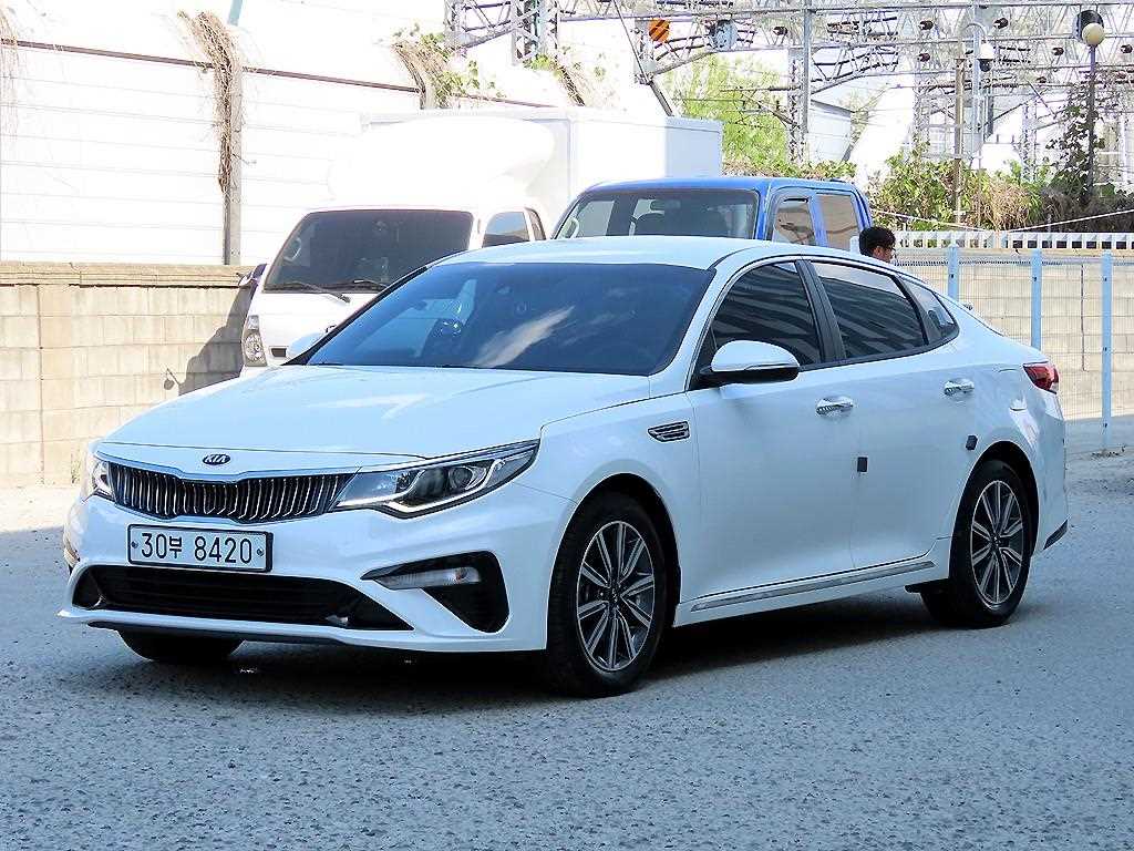 KIA K5 - Vista 2