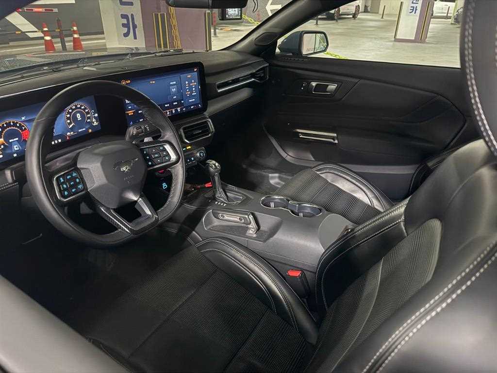 Ford Mustang - Vista 5