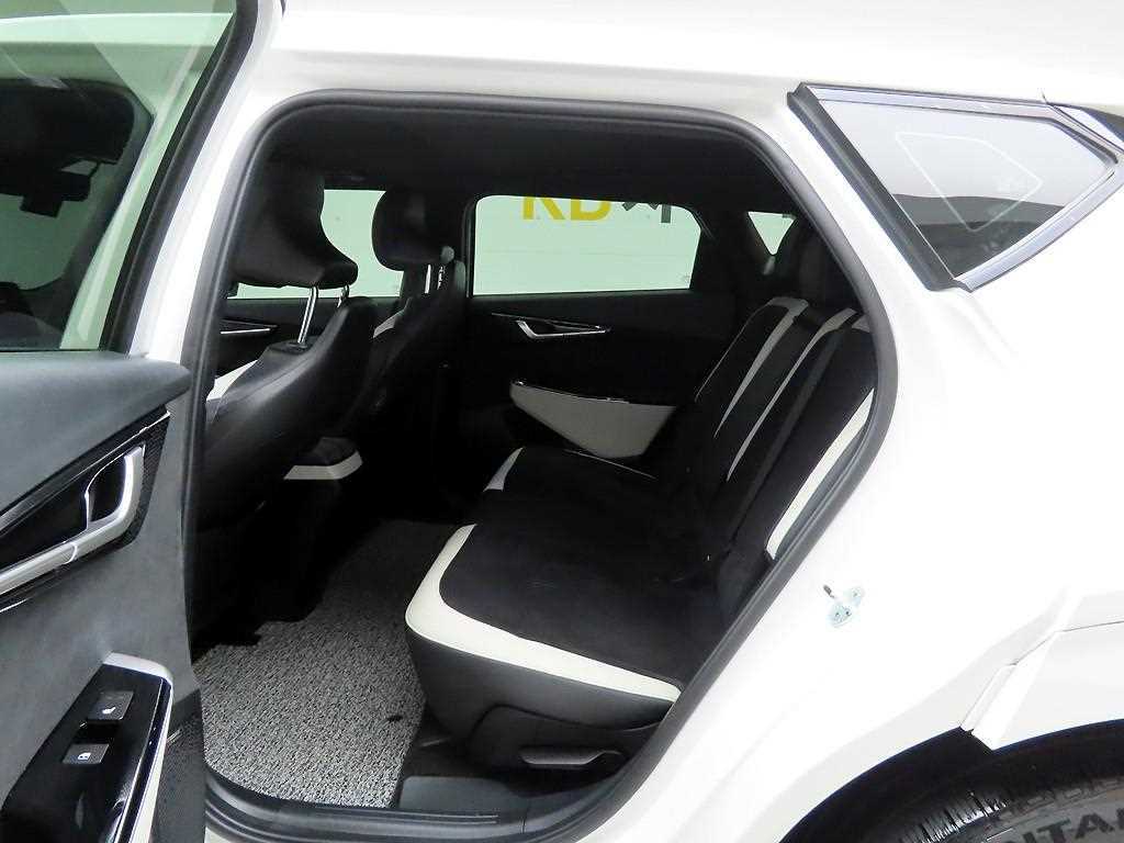 KIA EV6 - Vista 12