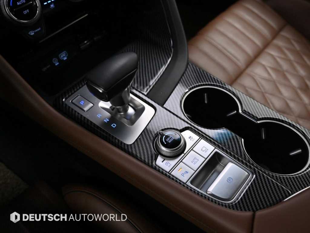 Genesis G70 - Vista 9